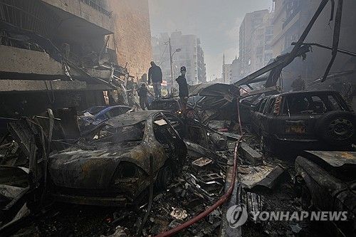 이스라엘 공습에 쑥대밭 된 레바논 베이루트 주거지역