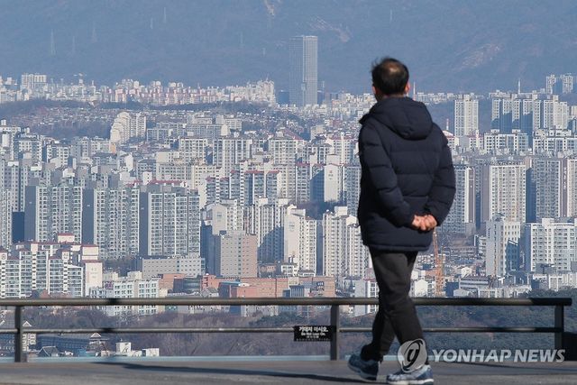 지난달 서울 아파트 거래량 60% 급감