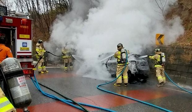 차량 화재 현장