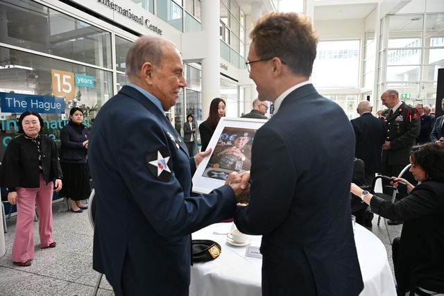 8일 네덜란드 헤이그에서 열린 한국전 참전용사 전시회 [주네덜란드 한국대사관 제공. 재판매 및 DB 금지] 