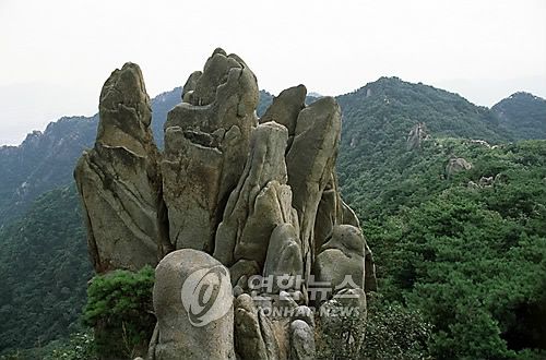 관악산 봉화바위