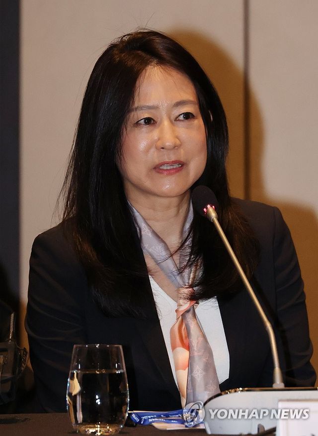 인사말 하는 김나미 사무총장