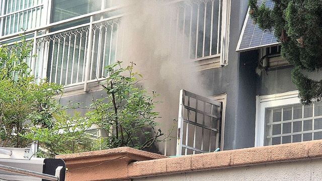 왕십리 아파트서 불…주민 2명 부상