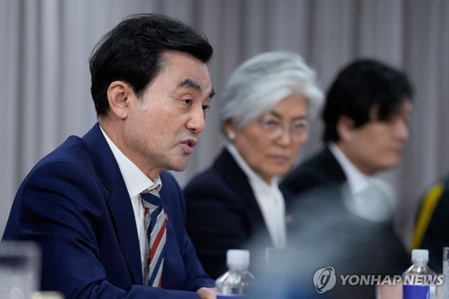모두발언하는 안규백 장관