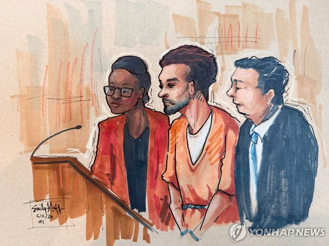 법정 출석한 트럼프 참석행사 총격 용의자