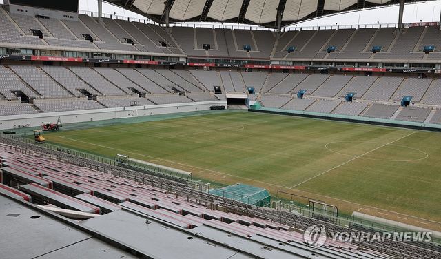 프로축구선수협, "잔디 개선 촉구"