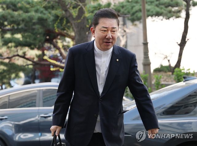김병기 의원, 6차 소환 조사