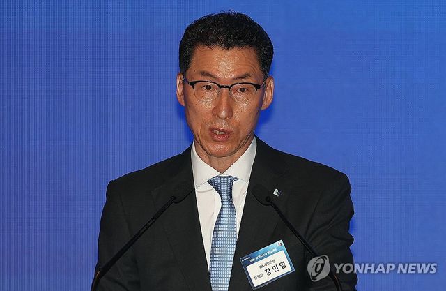 발언하는 장민영 기업은행장