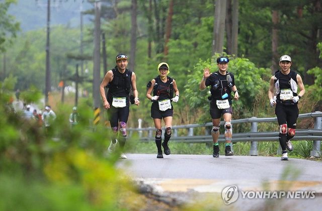 옥스팜 트레일워커 '완주 도전'
