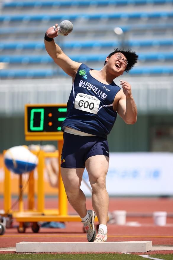 포환던지기 박시훈