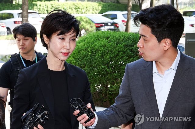 조정기일 출석하는 노소영 관장