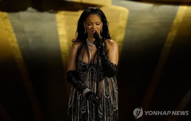 팝스타 리애나