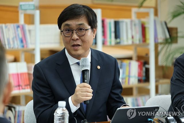 최휘영 문체부 장관