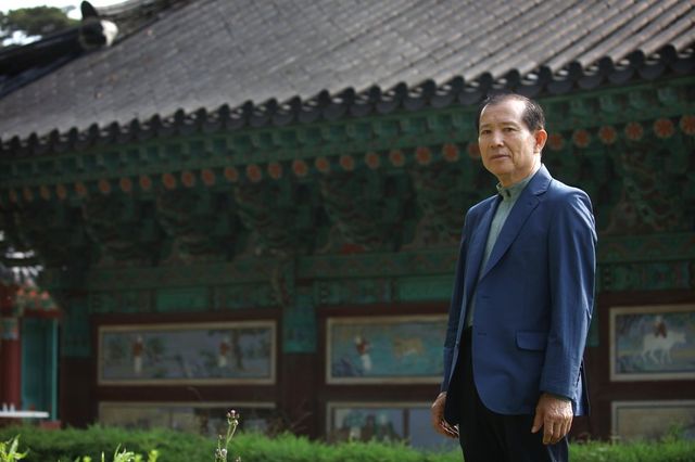 이근복 국가무형유산 번와장 보유자