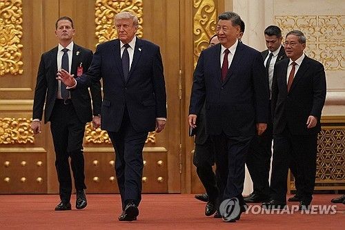 국빈 만찬장 들어서는 두 정상 