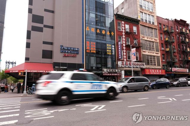 중국 비밀경찰서로 운영된 차이나타운의 건물(중앙 유리벽 건물)