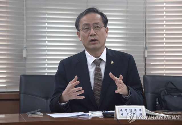 이형일 차관