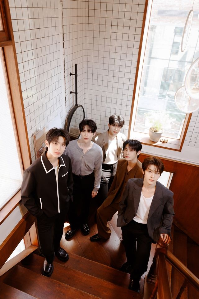 그룹 제로베이스원(ZEROBASEONE)