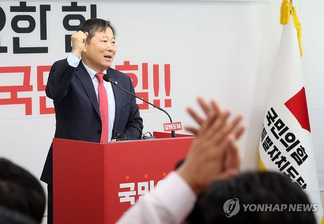 선거 필승 다짐하는 이철규