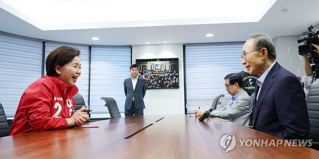 이명박 전 대통령 예방한 양향자 경기도지사 후보