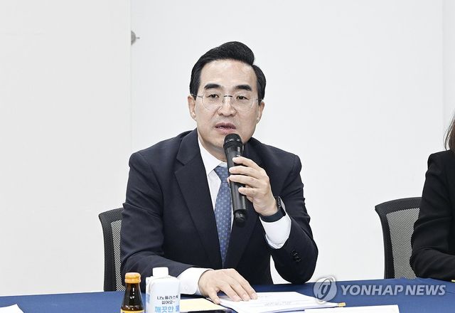 박홍근 기획예산처 장관, 5.18 보훈 단체 간담회