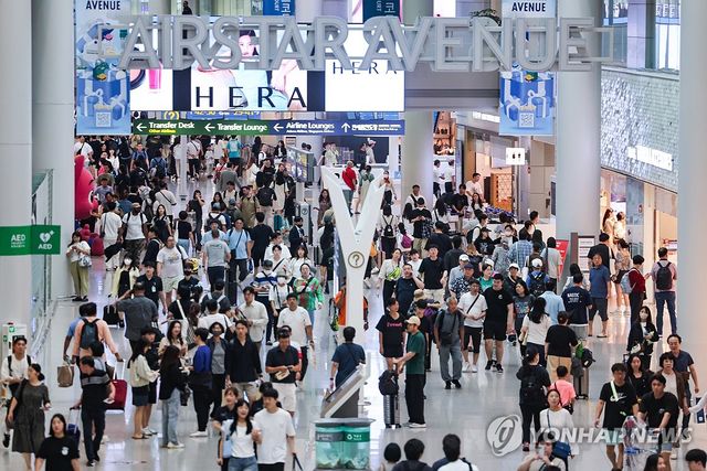 붐비는 인천국제공항 ※ 기사와 직접 관련 없는 자료사진입니다.