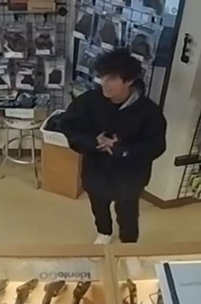 오스틴 경찰 엑스(X·옛 트위터) 캡처. 경찰이 공개한 용의자 중 한 명의 모습. [재판매 및 DB 금지]