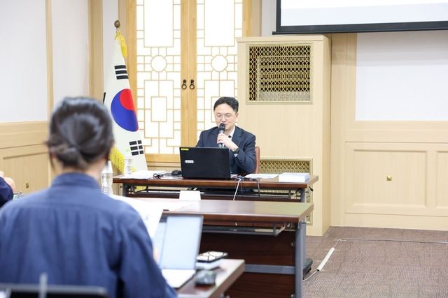 발표하는 최승원 양형위원회 상임위원