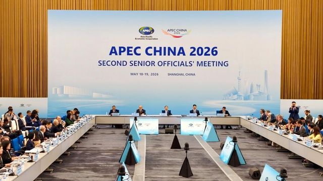 중국 상하이서 열린 APEC 2차 고위급회의