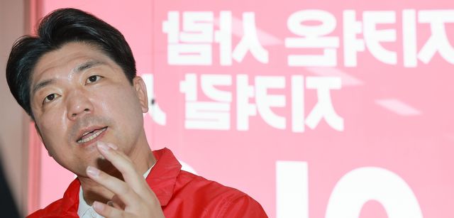 연합뉴스와 인터뷰하는 국민의힘 이용 하남갑 후보
