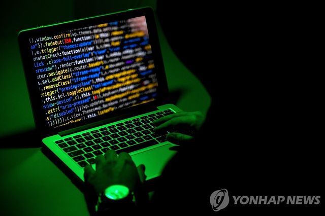 컴퓨터 화면에 표시된 코딩 이미지(자료사진)