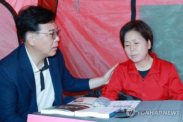 국민의힘 양향자 경기지사 후보 단식장 찾은 송언석 원내대표