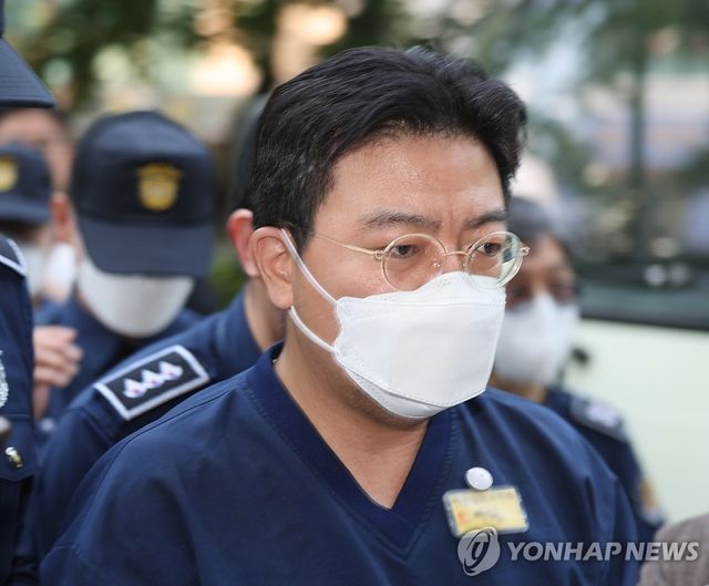 'SG발 폭락' 의혹 라덕연 대표, 영장심사 출석