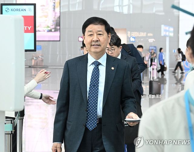 구윤철 부총리, 런던 한국경제설명회 및 G7 재무장관회의 참석 출국