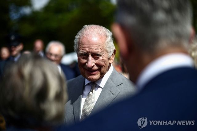 지난 20일 북아일랜드에서 열린 가든파티에 참석한 찰스 3세