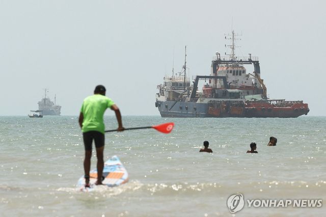 21일(현지시간) 이란 반다르 아바스 인근 호르무즈 해협 선박