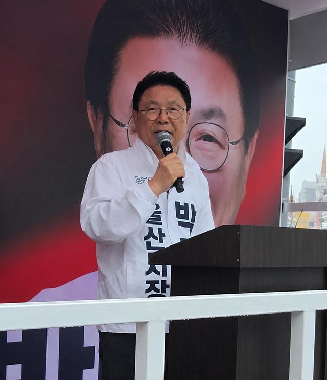 지지 호소하는 무소속 박맹우 울산시장 후보