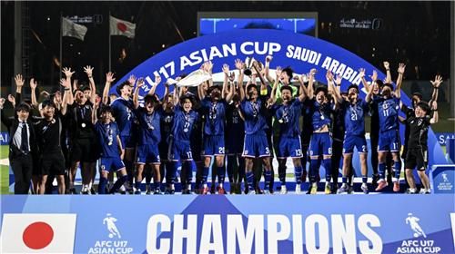 우승 차지한 일본 17세 이하(U-17) 축구대표팀