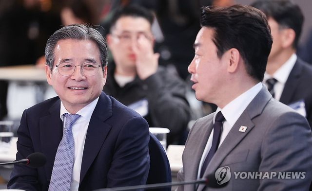비서실장과 정책실장