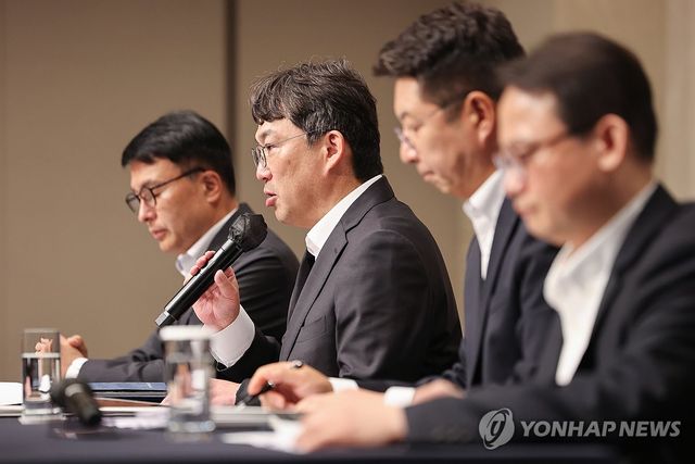 스타벅스 '탱크데이' 논란 진상조사 결과 발표