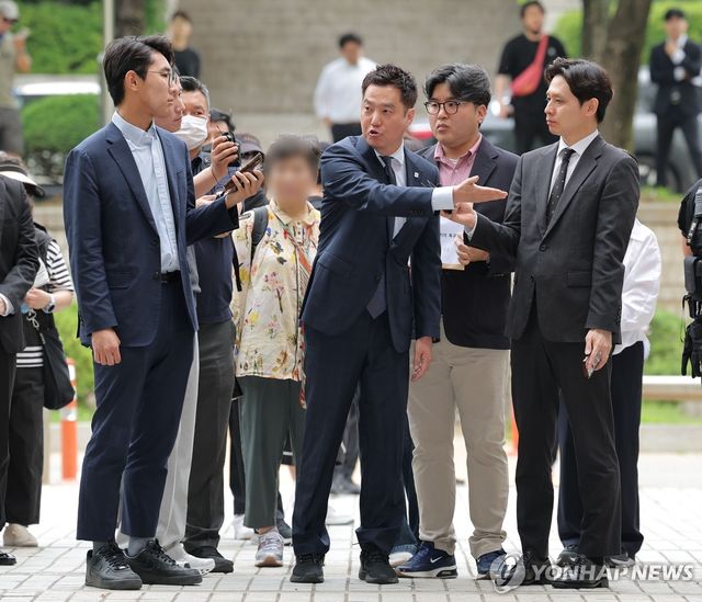 영장실질심사 출석하는 김세의 가세연 대표