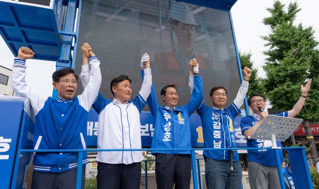 강릉 집중 유세 나선 우상호 후보 