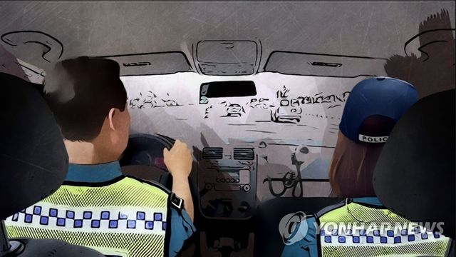 순찰차 내부