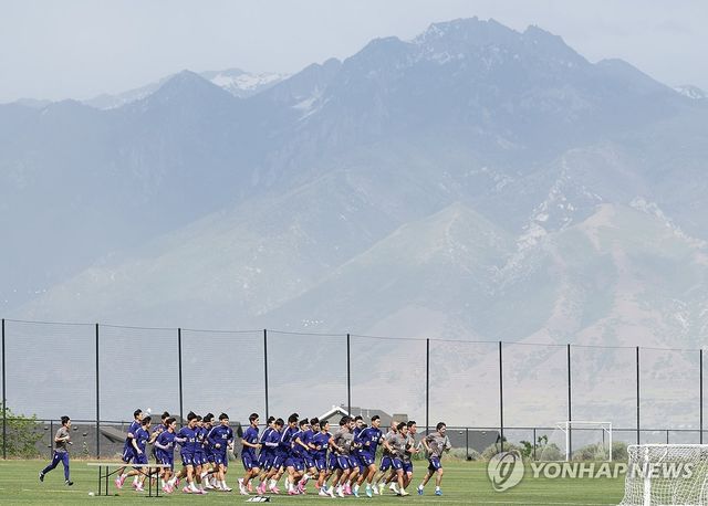 ‘캡틴 합류’ 대표팀, 고지대 적응 훈련