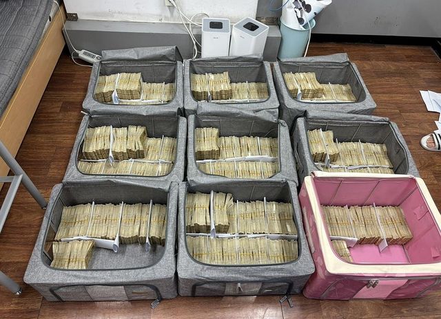 관리하던 창고에 보관된 돈 털어간 40대 덜미