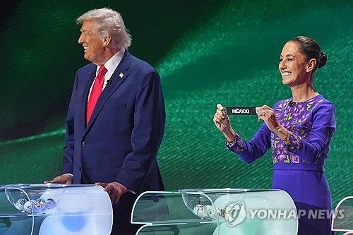 트럼프 미국 대통령과 셰인바움 멕시코 대통령