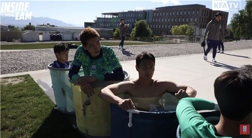 온탕 들어간 선수들
