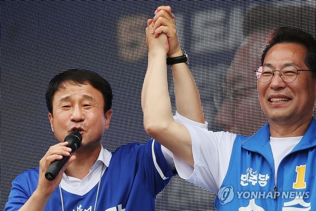 손훈모 후보 유세 돕는 한병도 위원장