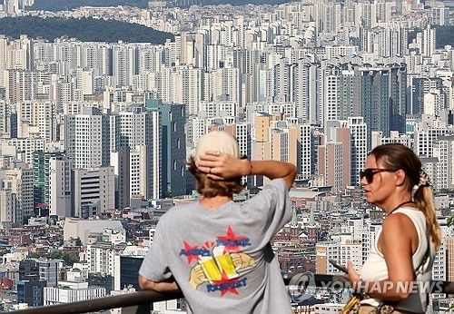 서울 남산에서 바라본 아파트 등 모습. 