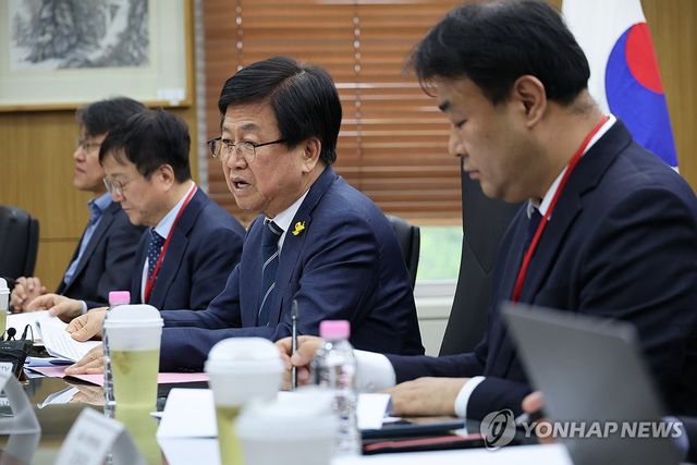 '교육 분야 정상화 TF' 첫 회의